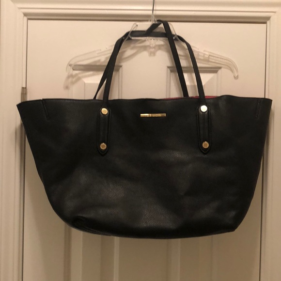 Steve Madden Bags Steve Madden Large Tote With Attached Bags Inside
